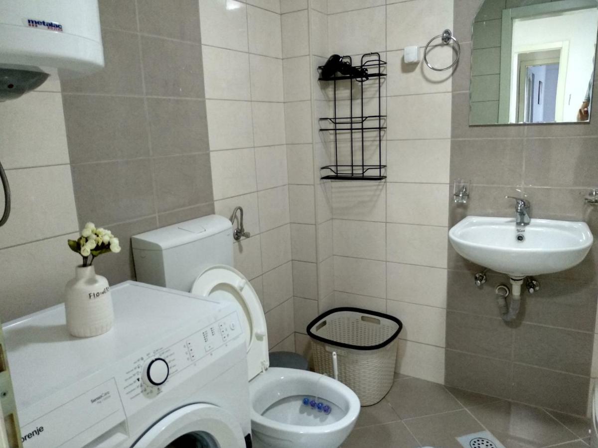 Tea Apartment Κουμάνοβο Εξωτερικό φωτογραφία